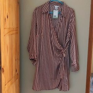 H&M brand new tie at side dress